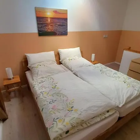 Апартаменты Neu! Junge 3 Lohe-Rickelshof